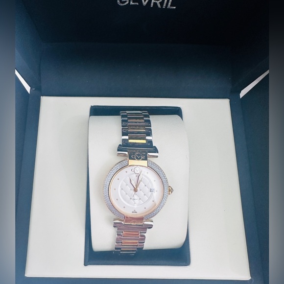 GV2 by Gevril Beretta Diamond women's Watch 1508 - Picture 7 of 8